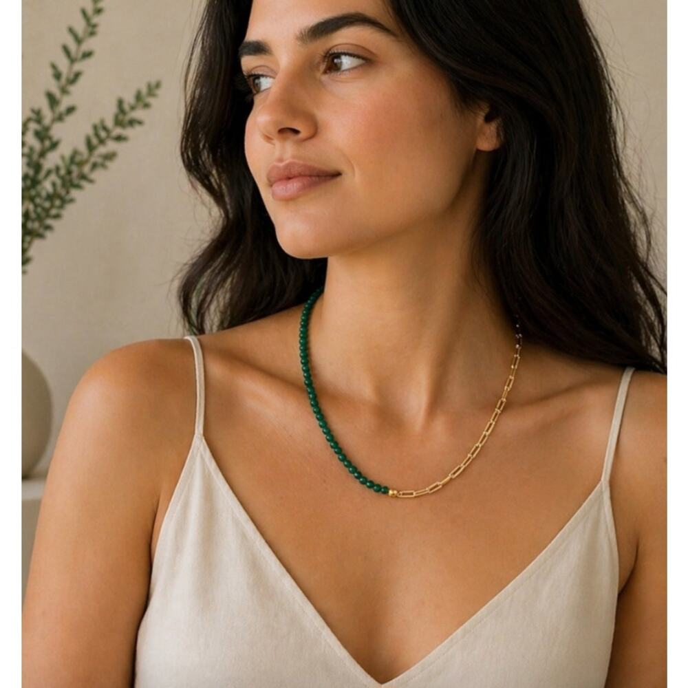 Gold Paperclip Semi Precious Green Beaded Necklace New